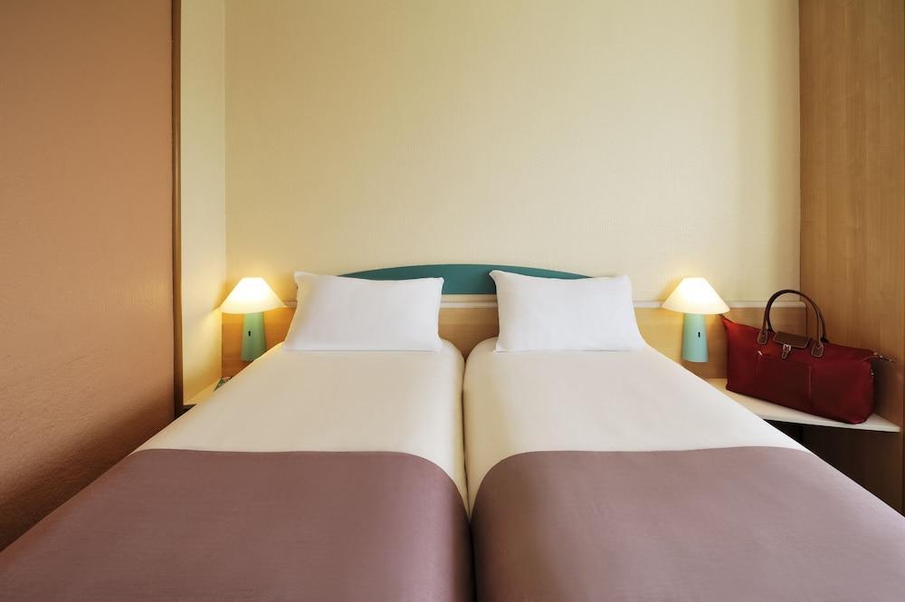 Ibis Charleroi Centre Gare Hotel Ngoại thất bức ảnh