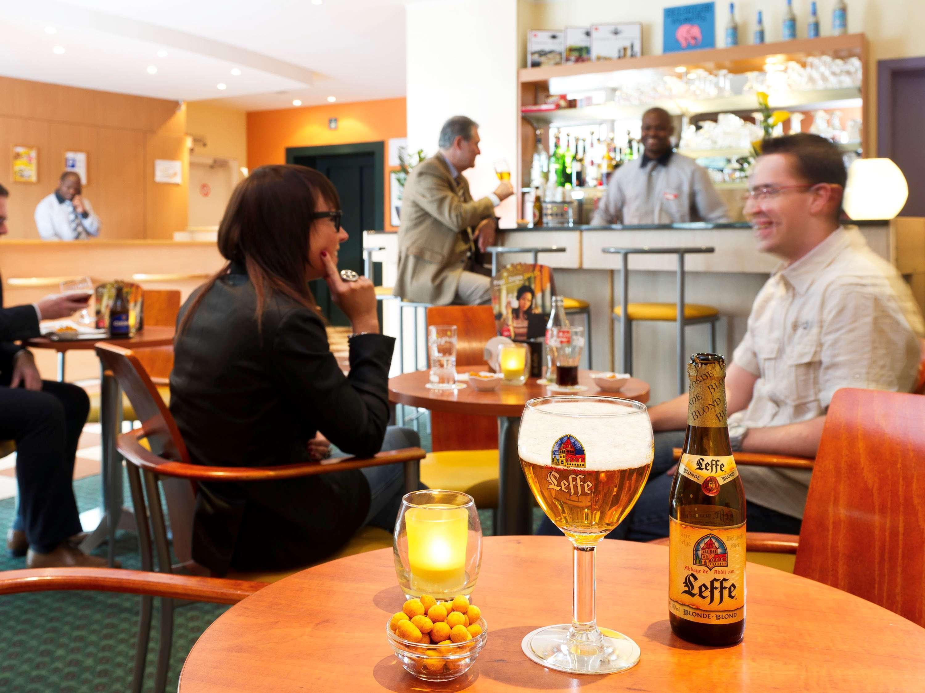Ibis Charleroi Centre Gare Hotel Ngoại thất bức ảnh