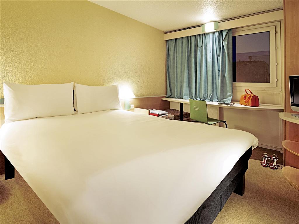 Ibis Charleroi Centre Gare Hotel Ngoại thất bức ảnh