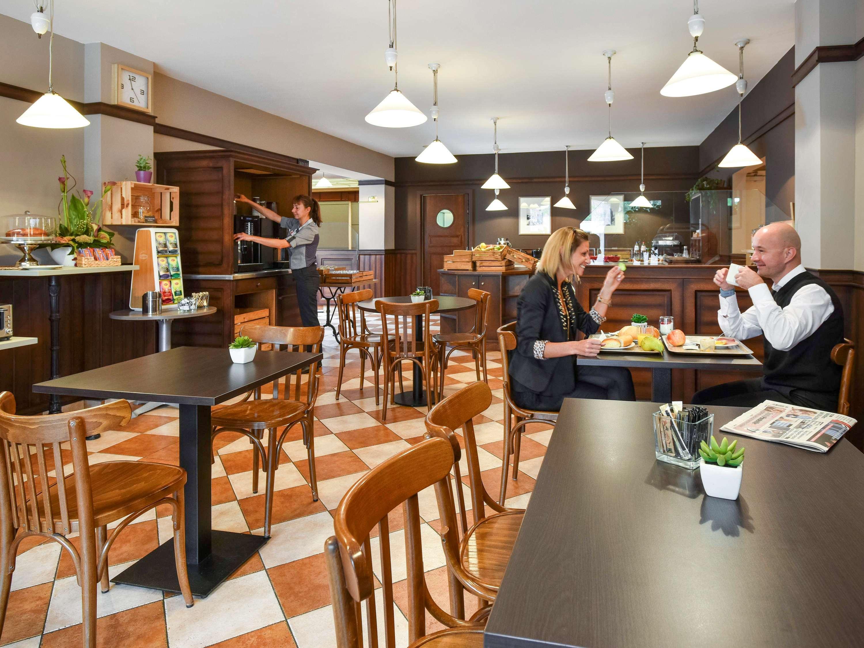 Ibis Charleroi Centre Gare Hotel Ngoại thất bức ảnh