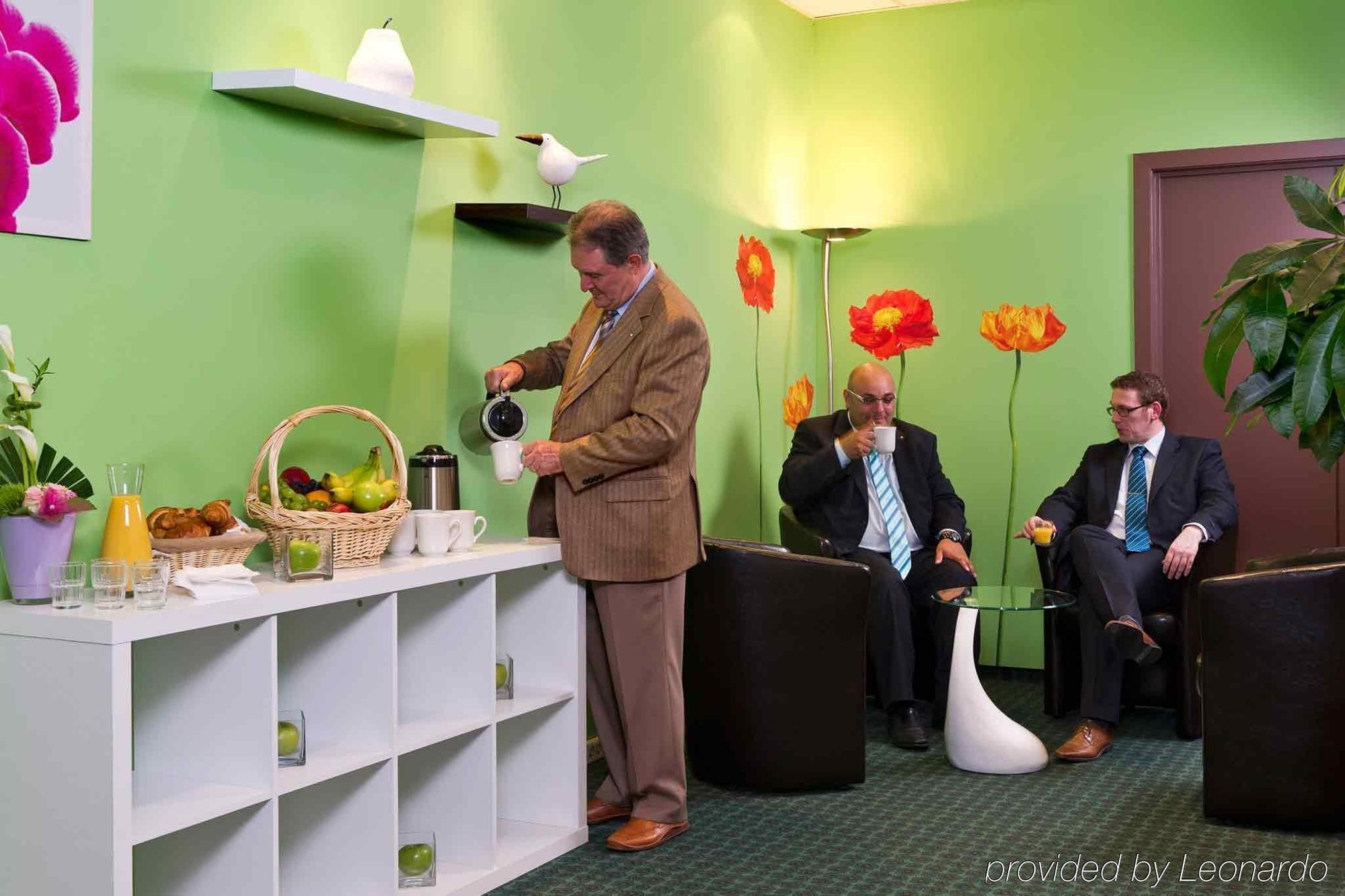 Ibis Charleroi Centre Gare Hotel Ngoại thất bức ảnh